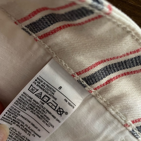 Old Navy Striped Shorts - Picture 7 of 9